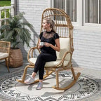 Panier de chaise œuf étroit en osier d'extérieur Moasis avec coussins