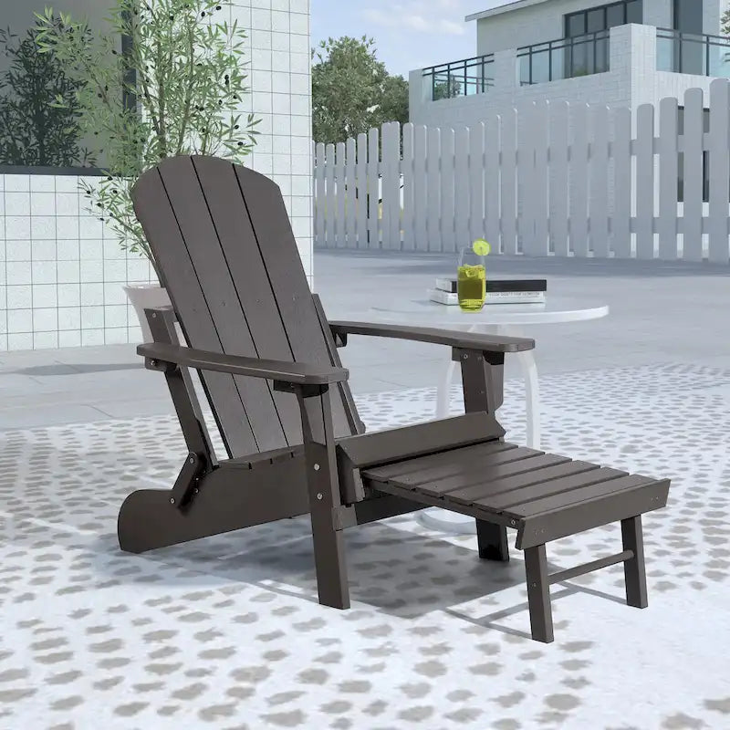 Sedia Adirondack pieghevole in poliplastica Hurley con poggiapiedi estraibile