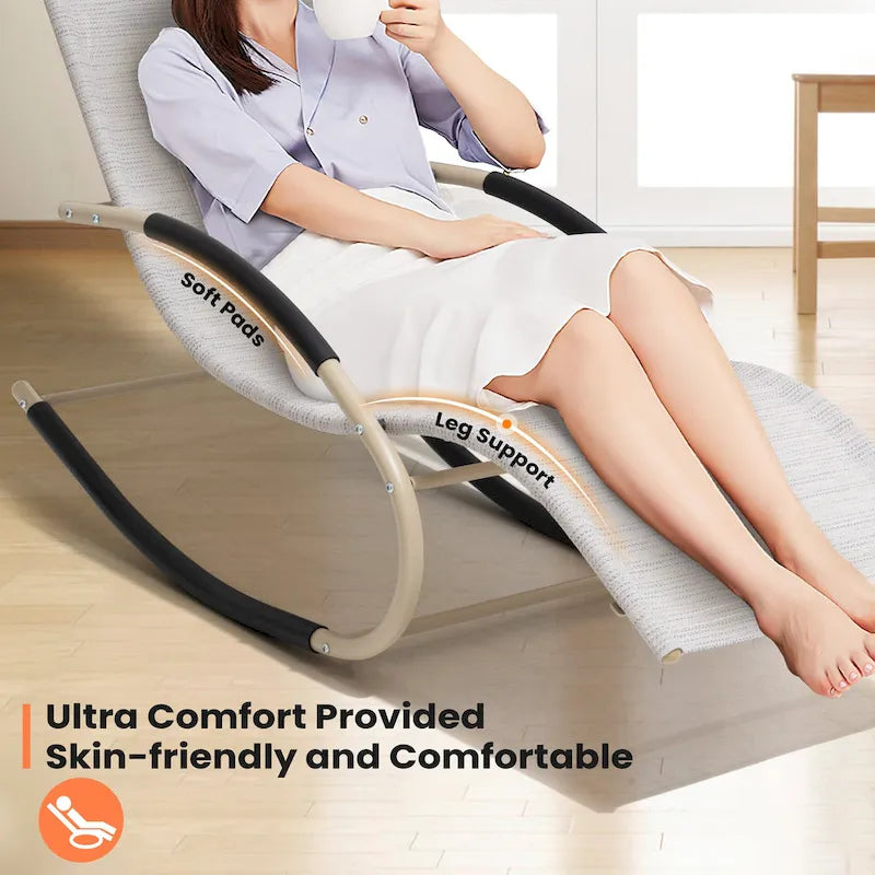 Chaise berçante de patio Pellebant avec oreiller