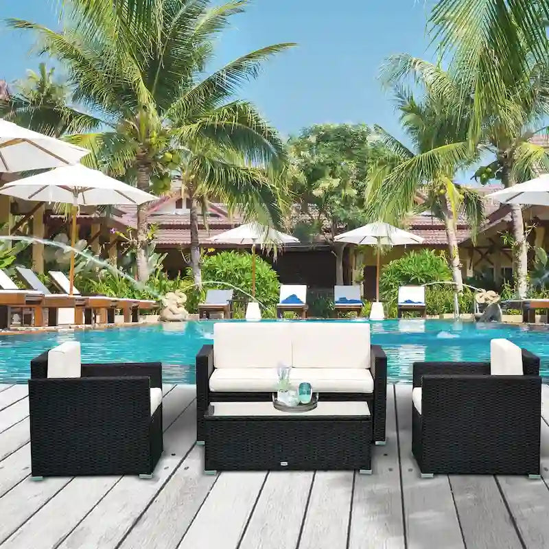 Set da 4 mobili da giardino Outsunny con schienale e cuscini spessi, in polyrattan