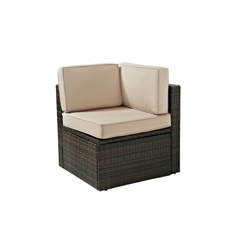 Fauteuil d'angle en osier d'extérieur Palm Harbor marron avec coussins sable - 26,5 L x 26,5 P x 30,5 H