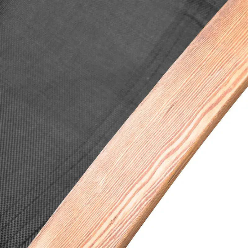 Sedia a sdraio da esterno curvata in legno con cuscino e rete traspirante