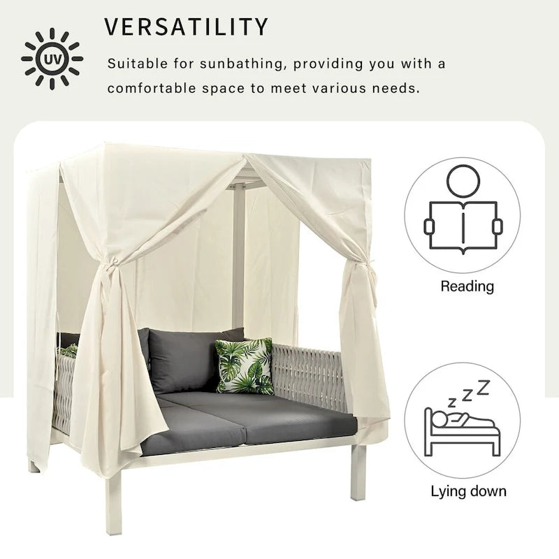Chaise longue de jardin avec rideaux