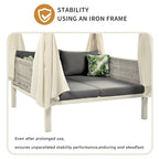 Chaise longue de jardin avec rideaux