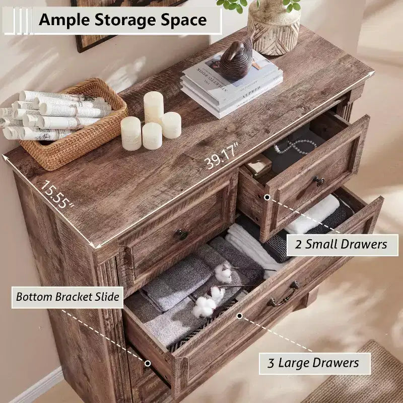 Comò a 5 cassetti per camera da letto, cassettiere alte 117 cm in stile rustico con colonna romana