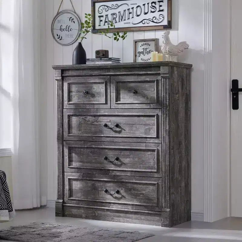 Comò a 5 cassetti per camera da letto, cassettiere alte 117 cm in stile rustico con colonna romana