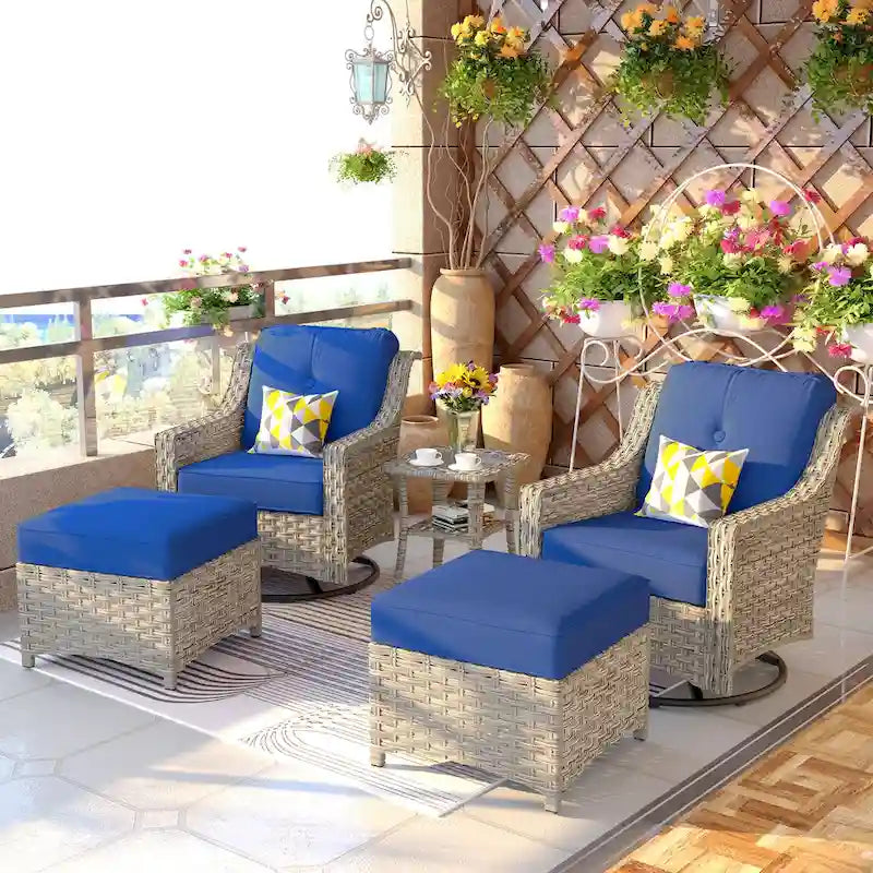 Set di sedie girevoli curve in vimini OVIOS a 5 pezzi con pouf da esterno