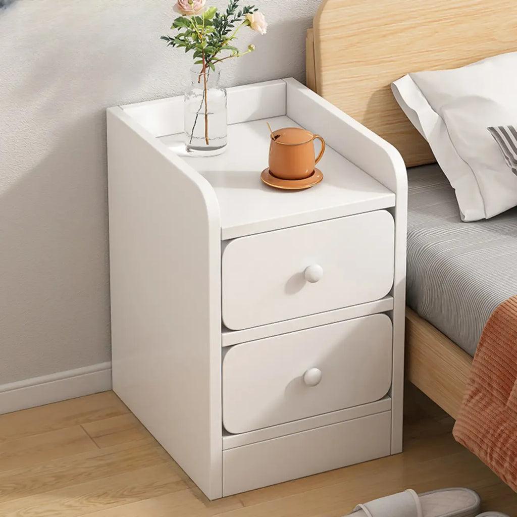 Comodino Semplice Bianco in Legno Naturale a 2 Cassetti