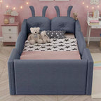 Whisen Twin - Letto a piattaforma, Letto imbottito da pavimento per bambini con cuscino a coniglio, Sponde laterali rimovibili
