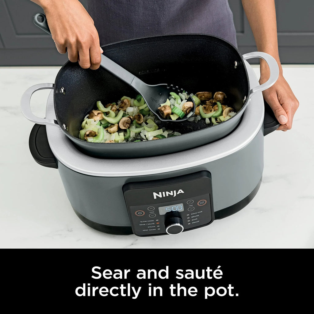 Ciotola multifunzione da 8,5 litri, con 8 funzioni in 1: Slow Cooker, Forno Olandese, Vaporiera, Coperchio in Vetro, Cucchiaio Integrato, Pentola Adatta al Forno fino a 260°C